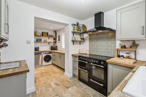 undefined, Sun Crescent, Aylesbury HP18
