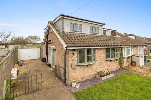 4 bedroom semi-detached house for sale, Sun Crescent, Aylesbury HP18