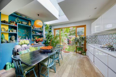 undefined, Twilley Street, London, SW18