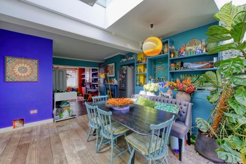 undefined, Twilley Street, London, SW18