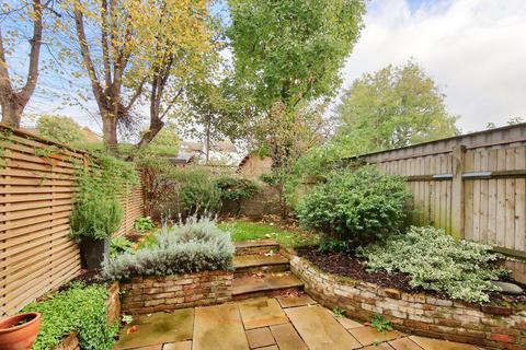 undefined, Herndon Road, Wandsworth, SW18