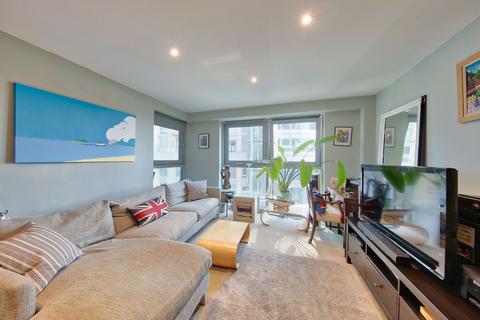 2 bedroom flat for sale, Bridges Court Road, Battersea, SW11