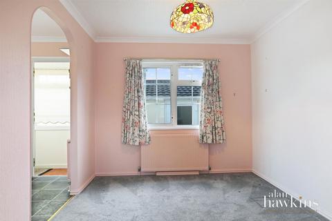undefined, Lillybrook Estate, Lyneham