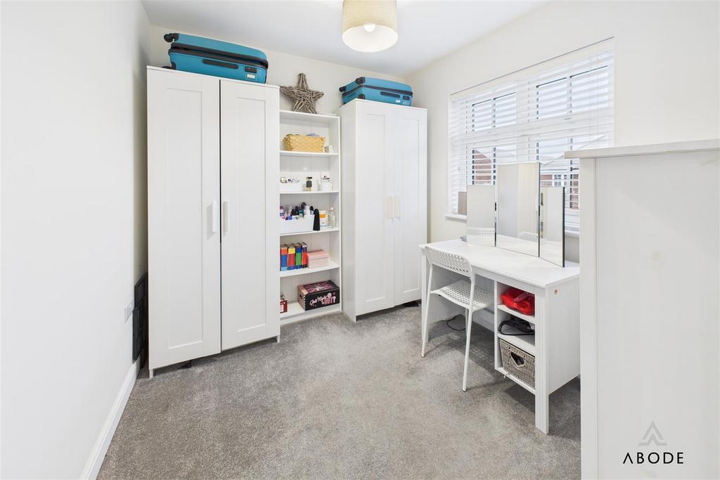 CAM04913 G0-PR0137-STILL016.jpg