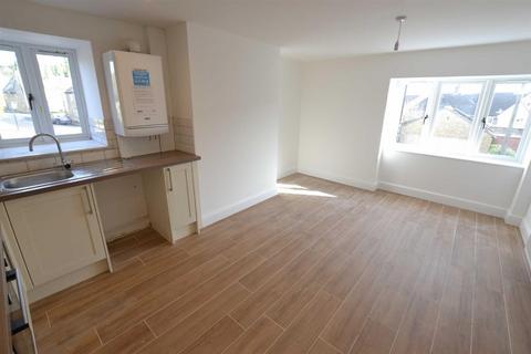 undefined, High Street, Stanion NN14