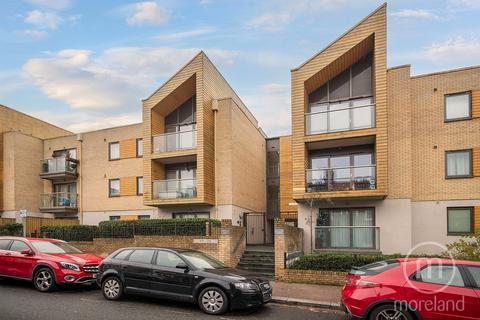 3 bedroom apartment for sale, Orchid Court, London NW2