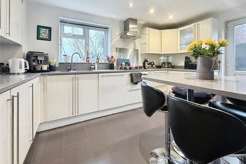 4 bedroom detached house for sale, Hawker Road, Leicester LE2