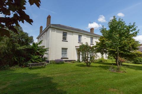 undefined, Three Horse Shoes, Turlake House Three Horse Shoes, EX5