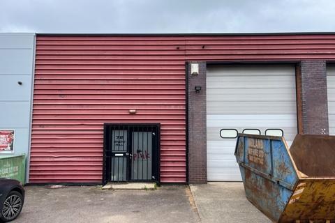 Warehouse to rent, 50-82 Snow Hl Melton Mowbray LE13 1PH