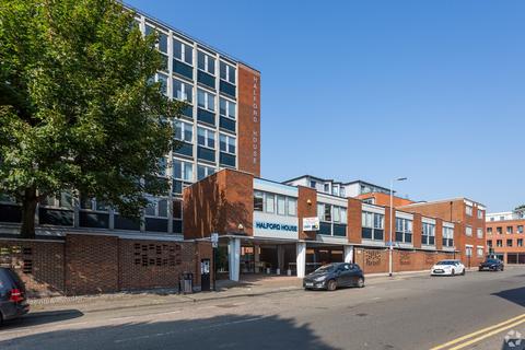 Office to rent, 2 Coval Ln Chelmsford CM1 1TD