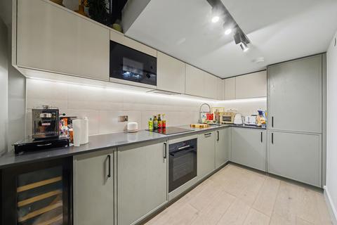 undefined, Windsor Square, London, SE18