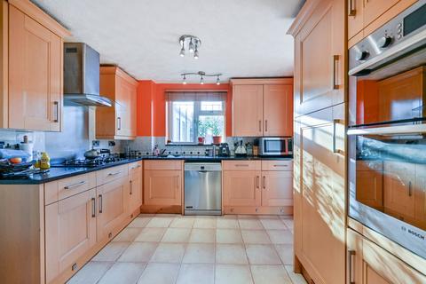 undefined, Southwold Spur, Langley, Slough, SL3