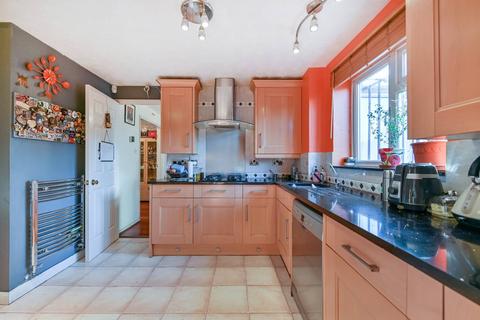 undefined, Southwold Spur, Langley, Slough, SL3