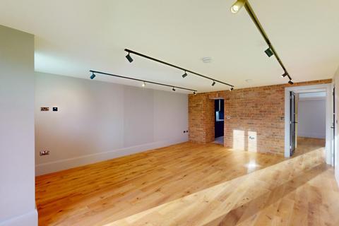 3 bedroom barn conversion for sale, Sambrook, Newport