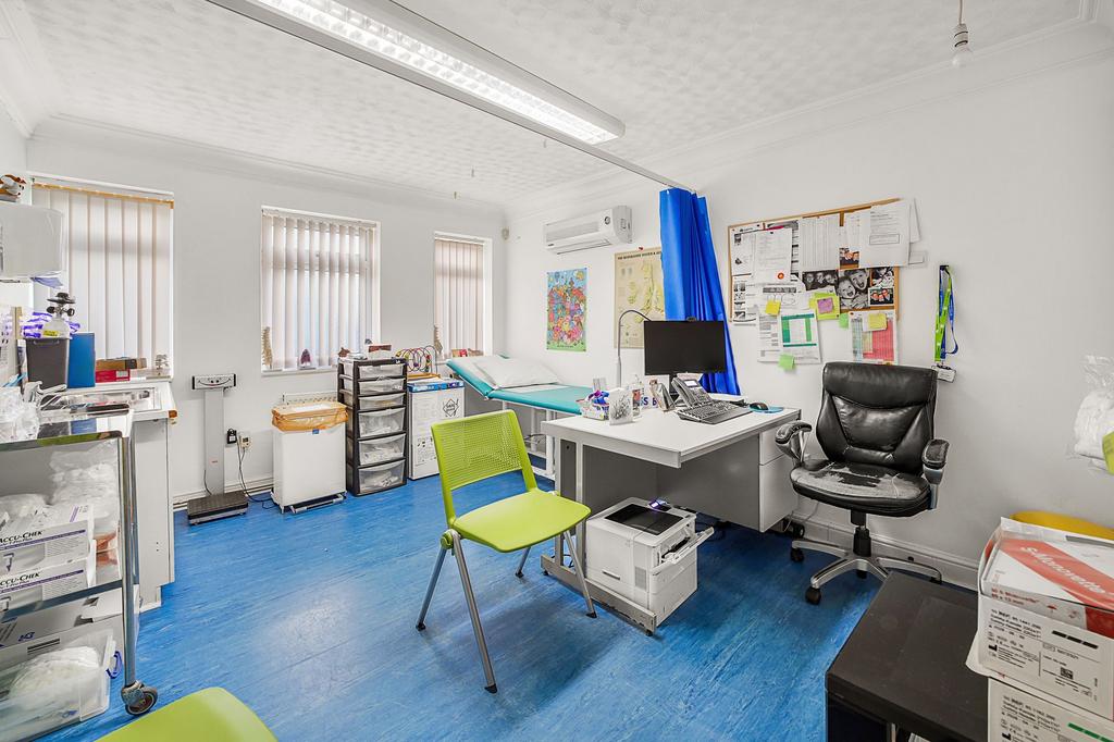 Office 1