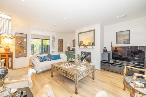 3 bedroom semi-detached house for sale, Hawarden Place, Canterbury Road, Wingham, Canterbury, CT3