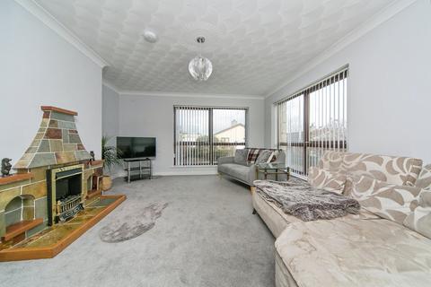 3 bedroom detached bungalow for sale, Crud Yr Awel, Llanfairpwllgwyngyll LL61