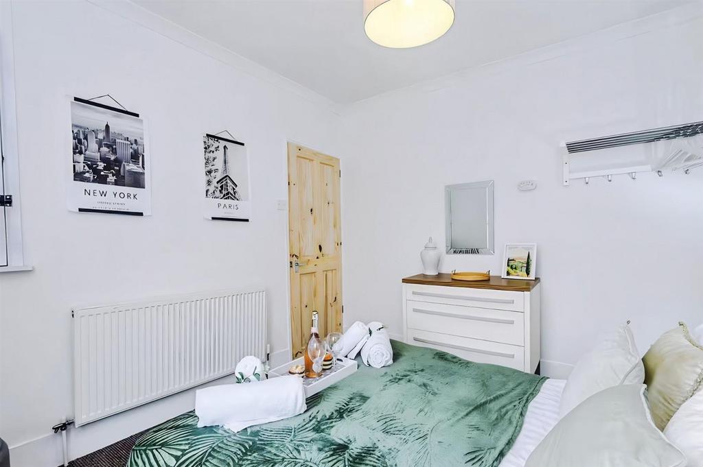 2b5c75ed-Screenshot 202025-12-15 20114620.png