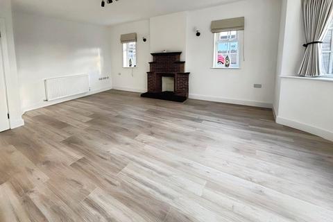 undefined, Staines Road West, Ashford, Surrey, TW15