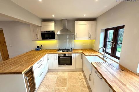 2 bedroom cottage to rent, Sopley, Christchurch, BH23