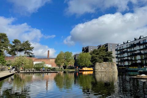 undefined, Apt 5.15 :: Flint Glass Wharf