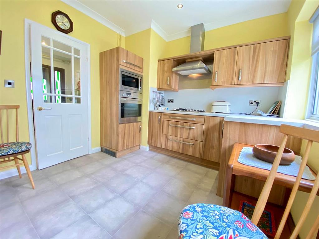 28 orchard kitxhen.jpg