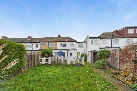 5 bedroom end of terrace house for sale, Beverley Road, Ruislip, HA4