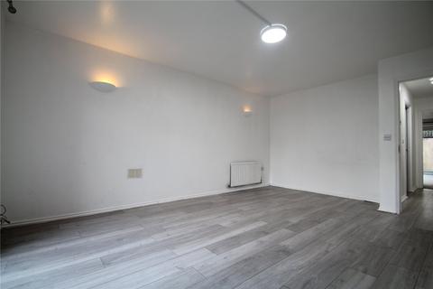 undefined, Montague Close, Barnet, EN5