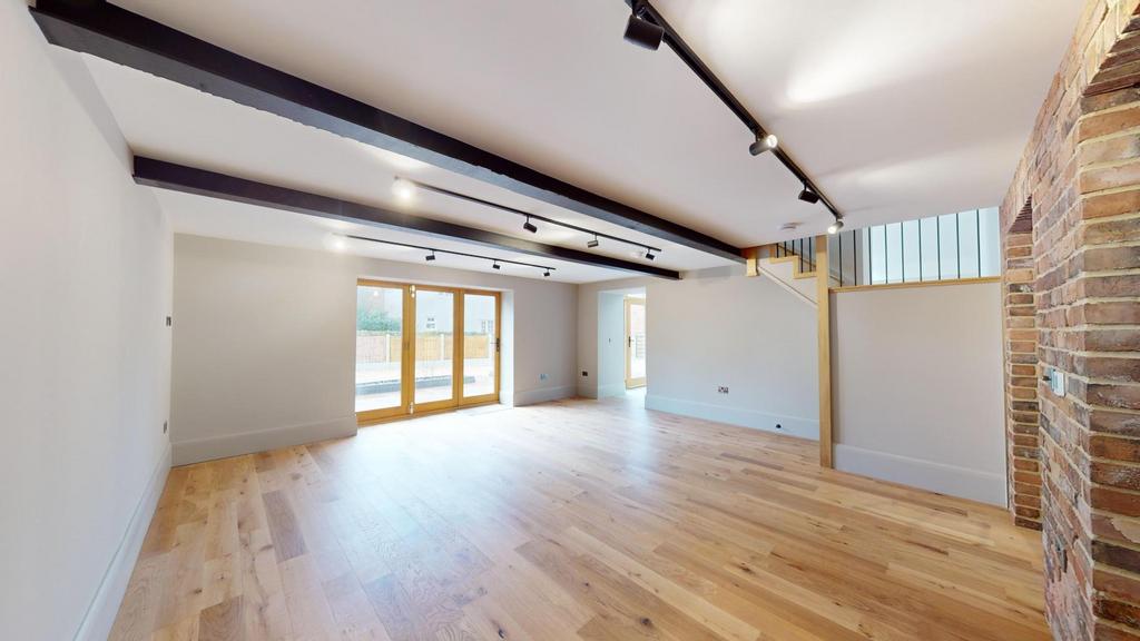 Sambrook-Big-Barns-01022025 115648.jpg