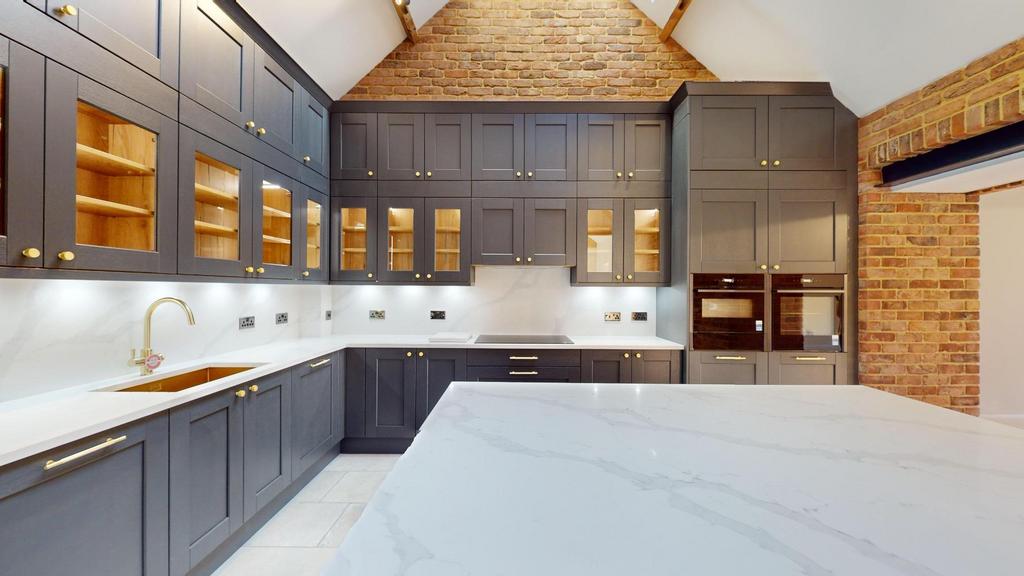 Sambrook-Big-Barns-01022025 115154.jpg