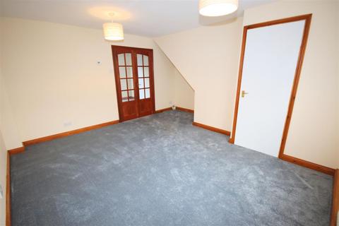 3 bedroom end of terrace house for sale, Gilderdale, Luton