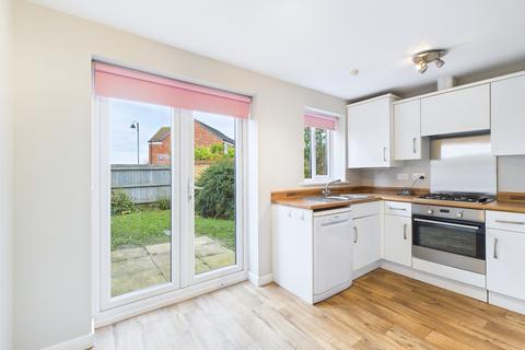 2 bedroom semi-detached house to rent, Saxonbury Way, Peterborough PE2
