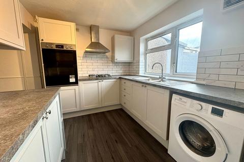 Jennings Street, Swindon, SN2 2BD