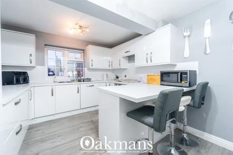 3 bedroom semi-detached house for sale, Woburn Close, Worcestershire B61