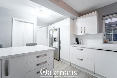 3 bedroom semi-detached house for sale, Woburn Close, Worcestershire B61