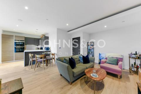 2 bedroom apartment to rent, Sovereign Court, Hammersmith, London, W6