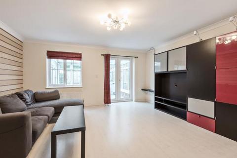 3 bedroom end of terrace house for sale, Dudrich Close,  London,  N11