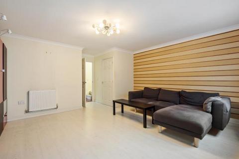3 bedroom end of terrace house for sale, Dudrich Close,  London,  N11