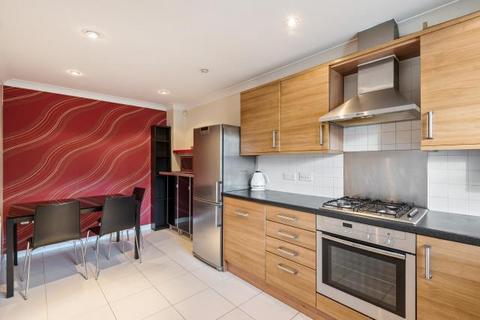 3 bedroom end of terrace house for sale, Dudrich Close,  London,  N11