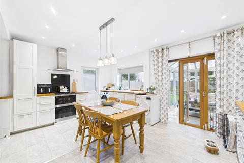 undefined, Coniston Road, Gloucester, Gloucestershire, GL2