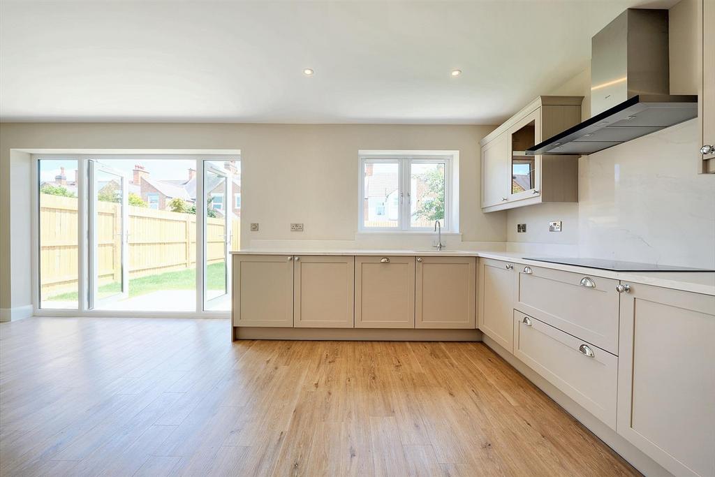 Kitchen3.jpeg