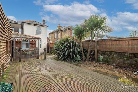 undefined, West Street, Ryde