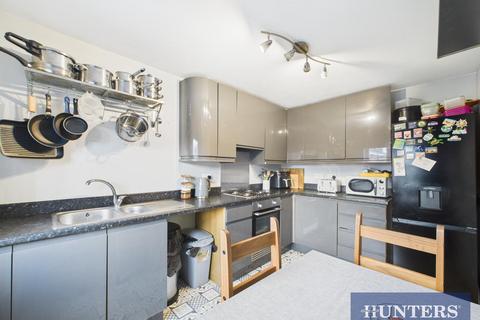 3 bedroom end of terrace house for sale, St. Georges Croft, Bridlington
