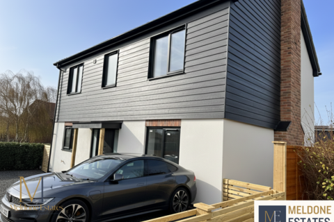 undefined, Gravesend DA11