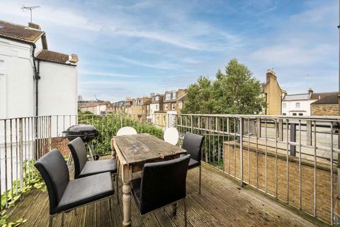 undefined, Uxbridge Road, London W12