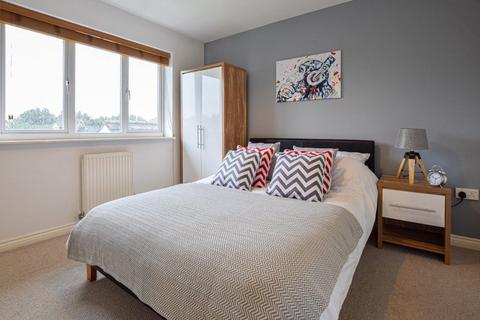 undefined, Rowans Close, Crewe CW1