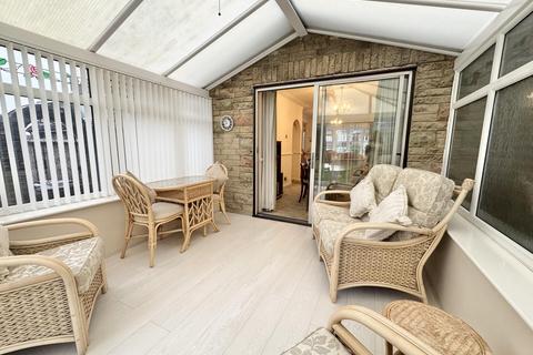 3 bedroom semi-detached house for sale, Bar Lane, Garforth, Leeds