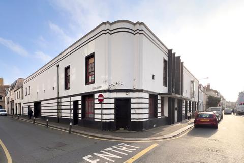 23 bedroom house for sale, The Tipsy Toad Town House, St Helier