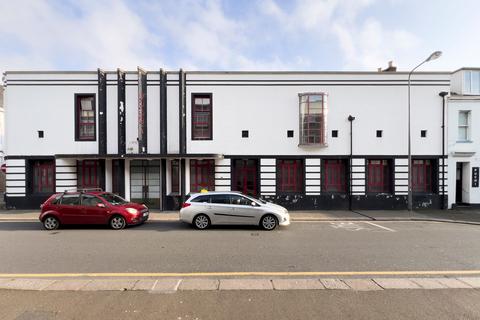 23 bedroom house for sale, The Tipsy Toad Town House, St Helier