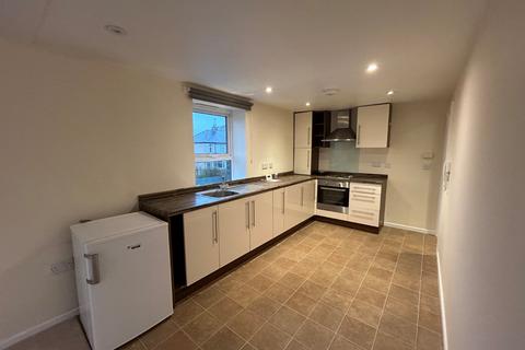 2 bedroom flat to rent, Undercliffe Road, Bradford, West Yorkshire, BD2